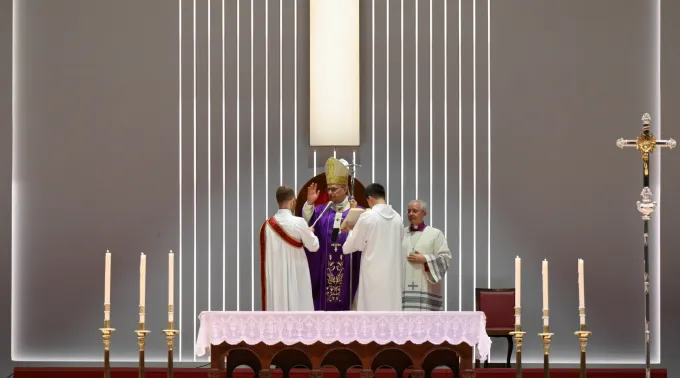 O papa Leão XIV _ missa em Istambul