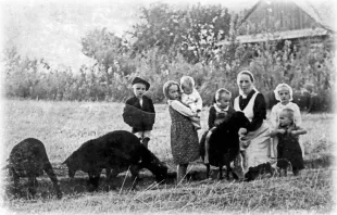 Wittoria Ulma e seus filhos.
