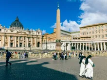 Praça de São Pedro no Vaticano.