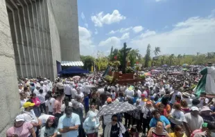 Via-sacra na Sexta-feira Santa de 2024 no átrio da catedral de Manágua, Nicarágua.