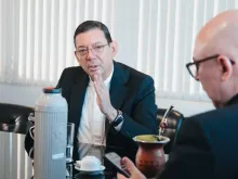 Dom Bruno Varriano e dom Ricardo Hoepers ontem (2), na sede da CNBB, em Brasília.