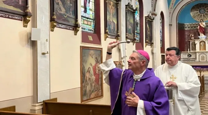 Bispo do Brooklyn ?? 