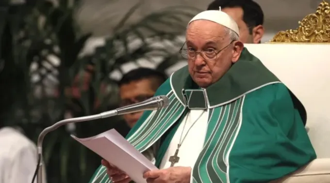 Papa Francisco na basílica de São Pedro em 29 de outubro de 2023 ?? 