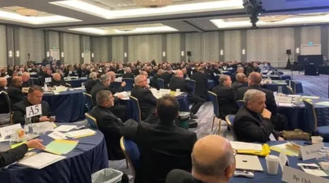 A Conferência dos Bispos Católicos dos EUA em reunião plenária de outono em 14 de novembro de 2023, em Baltimore, nos EUA ?? 