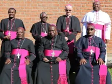 Membros da Conferência Episcopal do Malawi.