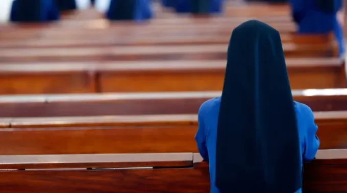 Imagem ilustrativa de religiosas . ?? 