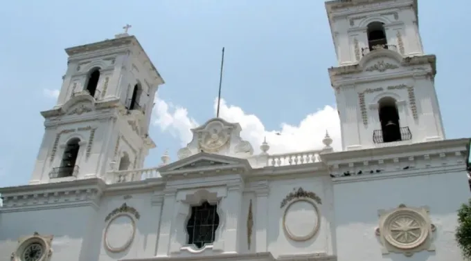 Catedral de Santa María da Assunção em Chilpancingo, no México ?? 