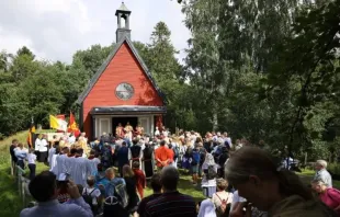 Celebração do dia de santo Olavo na capela de Stiklestad, na Noruega, em 28 de julho de 2023.