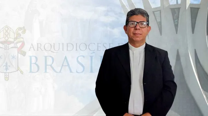 Dom Carlos Henrique Silva Oliveira ?? 