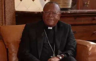 O cardeal Fridolin Ambongo em entrevista ao canal de televisão católico de língua francesa KTO no último domingo (17).