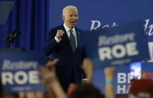 O presidente dos EUA, Joe Biden, faz discurso de campanha no Hillsborough Community College em Tampa, na Flórida, nos EUA, na última terça-feira (23).