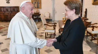 Papa Francisco recebe Dilma Rousseff em audiência privada hoje (27) no Vaticano.