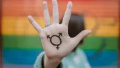 Governo do Peru põe transtornos de gênero entre os problemas de saúde mental