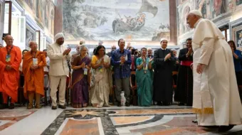 Papa Francisco em audiência ontem (3) com membros do Movimento dos Focolares no Vaticano.