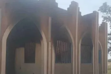 Destruição causada por ataques terroristas em Burkina Faso