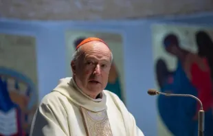 Cardeal Robert McElroy fala à congregação na igreja de San Frumenzio ai Prati Fiscali em sua cerimônia de instalação formal como cardeal titular da igreja em 23 de abril de 2023.