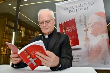 Dom Odilo Scherer em lançamento de livro de entrevistas