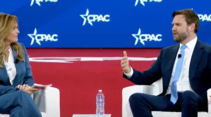 J.D. Vance fala com Mercedes Schlapp na CPAC 2025 ?? 