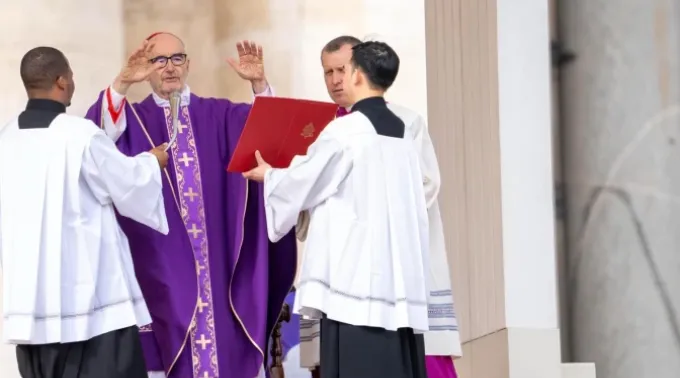 O papa Francisco preparou a homilia lida pelo Cardeal Czerny. ?? 