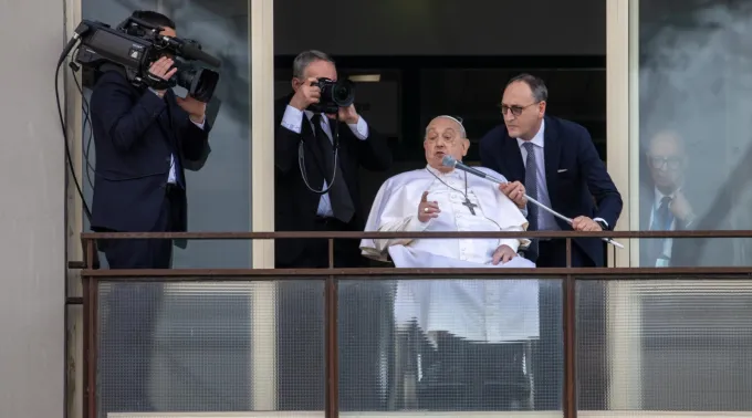Papa Francisco fala aos fiéis do Hospital Agostino Policlínico Gemelli ?? 
