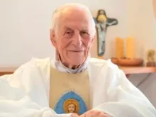 O arcebispo-emérito de Paraná, Argentina, cardeal Estanislao Karlic, um dos autores do Catecismo da Igreja Católica.