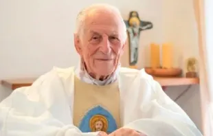 O arcebispo-emérito de Paraná, Argentina, cardeal Estanislao Karlic, um dos autores do Catecismo da Igreja Católica.