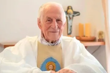 Cardeal Estanislao Karlic