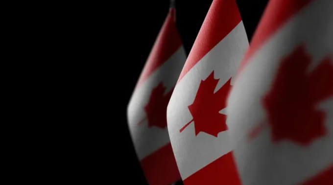 Bandeiras do Canadá ?? 