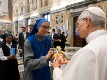 Papa Leão XIV recebeu membros das POM em audiência hoje (22) no Vaticano.