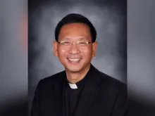 O bispo de San Diego, EUA, Michael Pham.