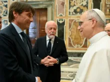 Leão XIV recebe hoje (27) no Vaticano diretores e jogadores do Napoli, campeão italiano de futebol.