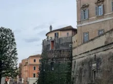 O Instituto para as Obras de Religião, comumente conhecido como Banco do Vaticano.