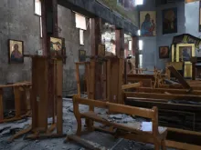 Ataque terrorista à igreja de Mar Elias em Al-Duwaileh, Damasco, Síria, por um homem-bomba, teria matado 22 pessoas e ferido 59 ontem (22).