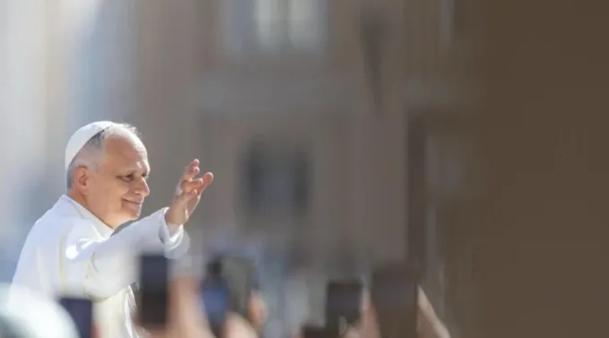 Leão XIV em audiência geral no Vaticano em 25 de junho de 2025 ?? 