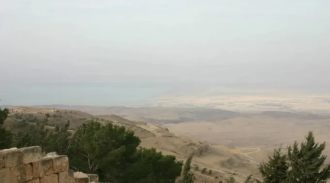 Vista da Cisjordânia e de Israel a partir do Monte Nebo ?? 