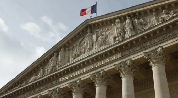 Assembleia Nacional Francesa em Paris em 10 de junho de 2024 ?? 