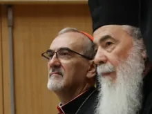 O patriarca latino de Jerusalém, cardeal Pierbattista Pizzaballa e o patriarca ortodoxo grego de Jerusalém, Teófilo III, fazem uma entrevista coletiva hoje (20) em Jerusalém.