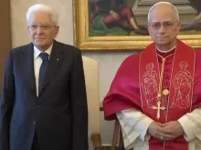 O papa Leão XIV recebe o presidente italiano Sergio Mattarella no Vaticano em 6 de junho.