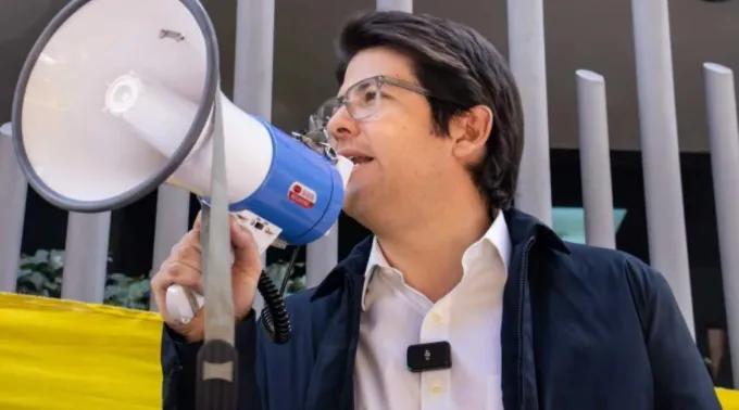 Miguel Uribe Turbay ?? 