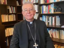 O arcebispo de Toulouse, Guy de Kerimel.