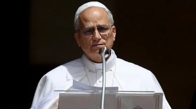 Leão XIV recita o Ângelus em Castel Gandolfo em 15 de agosto de 2025 ?? 