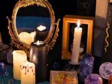 Imagem referencial sobre práticas da Nova Era.