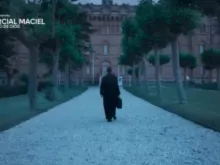 Cena da série documentário Marcial Maciel: O Lobo de Deus.