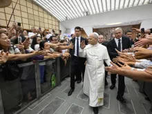 Papa Leão XIV na Aula Paulo VI, no Vaticano.