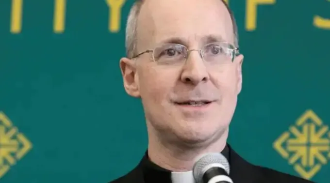 Padre James Martin, SJ ?? 
