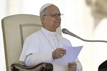 Leão XIV pede ajuda para o Sudão em sua audiência geral de quarta-feira na praça de São Pedro em 3 de setembro de 2025