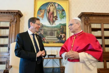 Leão XIV recebe Isaac Herzog no Vaticano em 4 de setembro de 2025