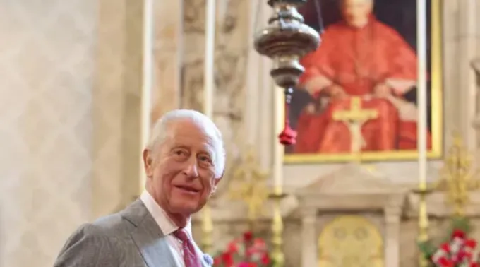 O rei Carlos III da Inglaterra visita o oratório de São Filipe Néri em Brimingham, Inglaterra, em 3 de setembro de 2025 ?? 