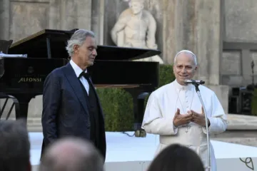 Leão XIV inaugura Borgo Laudato si'