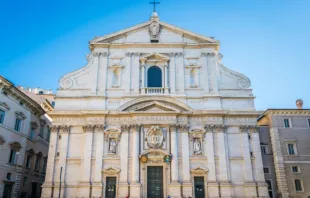 A igreja jesuíta de Gesù, em Roma, onde uma missa e uma vigília de oração para cristãos com tendências homossexuais e que se identificam com o sexo oposto ocorreram no último sábado (6), no Ano Jubilar da Esperança 2025.